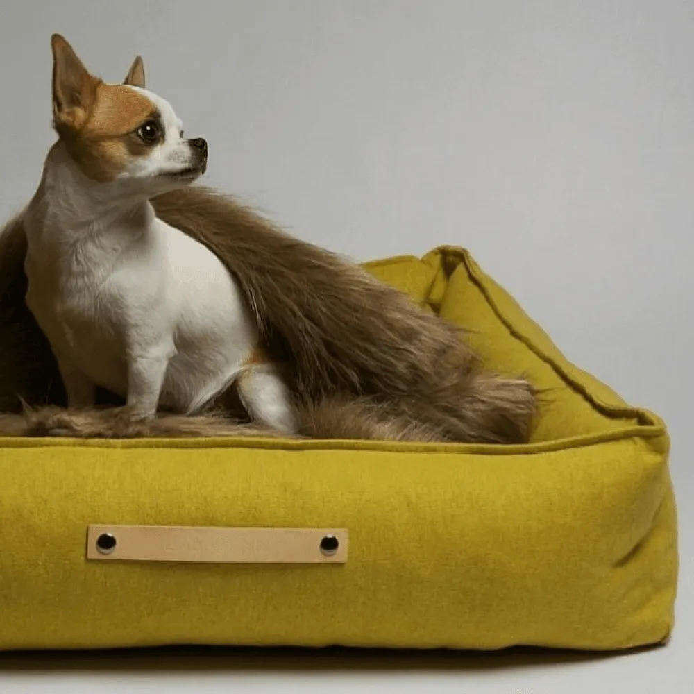 MØVIK Luxury High Side Dog Bed by Labbvenn in Honey
