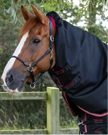 Premier Equine Titan 100g Turnout Rug with Snug Fit Neck Cover
