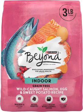 Purina Beyond Natural Grain Free Dry Cat Food Simply Indoor Salmon, Egg and Sweet Potato Recipe - 3 lb. Bag